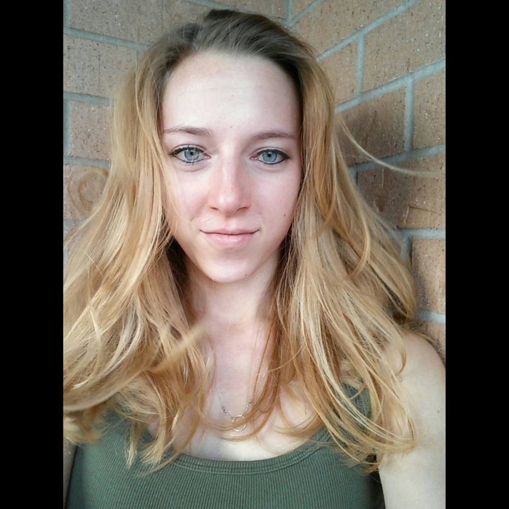 Meet your Posher, Lauren